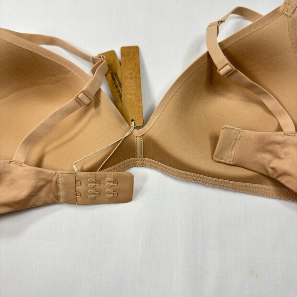 SKIMS Tan Bra - Picture 4 of 5